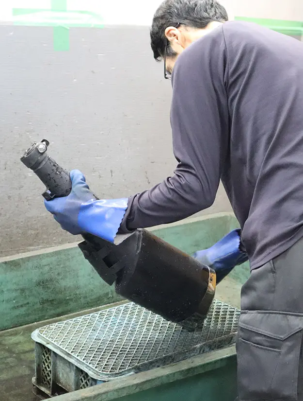 デイトナスタッフが「愛情」を込めて、丁寧に査定します。